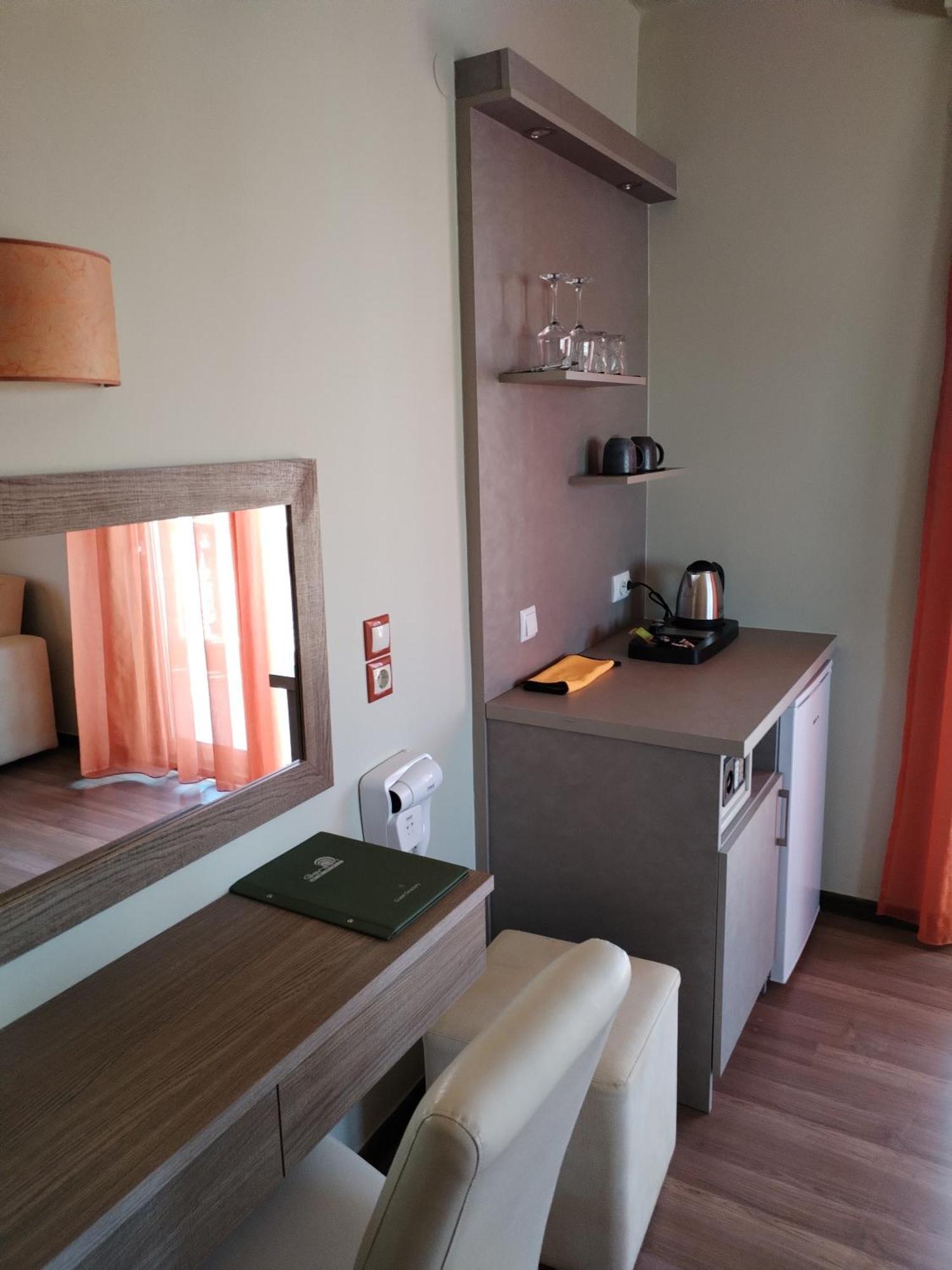 Garden Aparthotel Limenária Eksteriør bilde